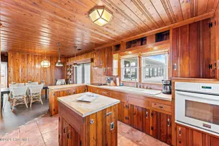 411 S Anderson Boulevard, Topsail Beach, NC 28445 — 3-bedroom home in Topsail Inlet Terrace, Topsail Beach, NC, photo 12 of 53: 010_411_s_anderson_blvd-10_740