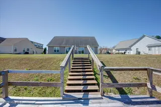 205 Antioch Lakes Road, New Bern, NC 28560 – photo 8: 5