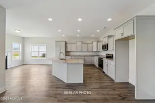 716 Atlantic Coast Lane, Jacksonville, NC 28546 – photo 17: SIMILAR PHOTO 24 (2)