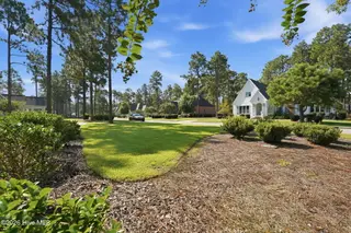 109 Chanticleer Drive, Pinehurst, NC 28374 – photo 7: 49-web-or-mls-DSC09440