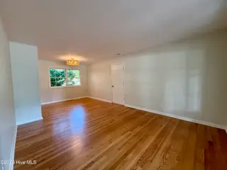 208 W 15th Street, Washington, NC 27889 – photo 24: Living Room