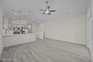 152 Sea Gull Lane 8b, North Topsail Beach, NC 28460 – photo 11: 12-web-or-mls-_Z720139