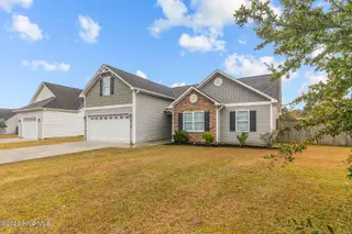 515 New Hanover Trail, Jacksonville, NC 28546 – photo 2: 2