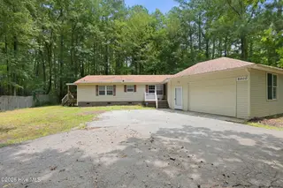 3800 Frances Avenue, New Bern, NC 28562 – photo 8: 3-web-or-mls-DSC_7568