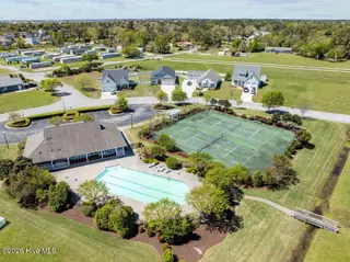 1304 Fathom Way, Morehead City, NC 28557 – photo 16: Amentities