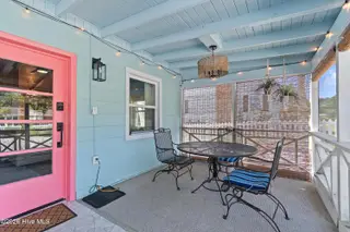 318 NE 58th Street, Oak Island, NC 28465 – photo 9