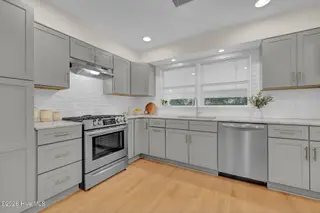 1810 Hawthorne Road, Wilmington, NC 28403 – photo 15