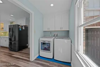 1105 Caracara Drive, New Bern, NC 28560 – photo 11: Laundry Room