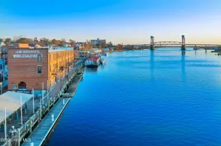 525 S Front Street, Wilmington, NC 28401 – photo 7: DowntownWilmingtonDrone-02