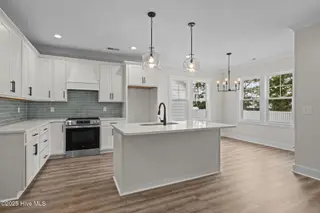 120 Pine View Boulevard, Beaufort, NC 28516 – photo 5: Kitchen & Dining