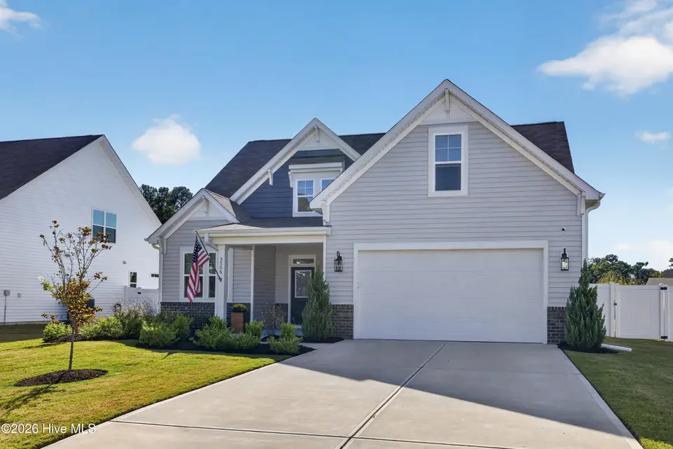3506 Awendaw Court, Wilmington, NC 28412 — 4-bedroom home in Echo Farms, Wilmington, NC, photo 1 of 38: 3506AwendawCourt-1