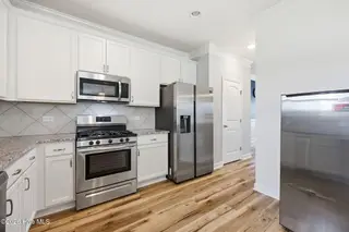 370 Holly Grove Drive, Winterville, NC 28590 – photo 11: 26-web-or-mls-IMG_9502_edit