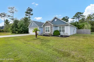 240 W Huckleberry Way, Rocky Point, NC 28457 – photo 2: 003_6g8a0847_54