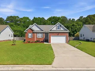 2752 Barefoot Lane, Winterville, NC 28590 – photo 5: 37-web-or-mls-DJI_20260504104856_0004_D