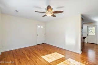 603 Clyde Drive, Jacksonville, NC 28540 – photo 4: mls-DSC07022
