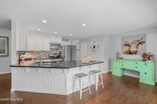 5874 Lake Joel Drive SW, Ocean Isle Beach, NC 28469 — 3-bedroom home in Crownstream, Ocean Isle Beach, NC, photo 14 of 47: 5874LakeJoelDrSW - 16