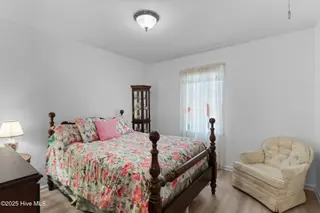 109 NE 17th Street, Oak Island, NC 28465 – photo 20: 10-web-or-mls-BTS00682 - Copy