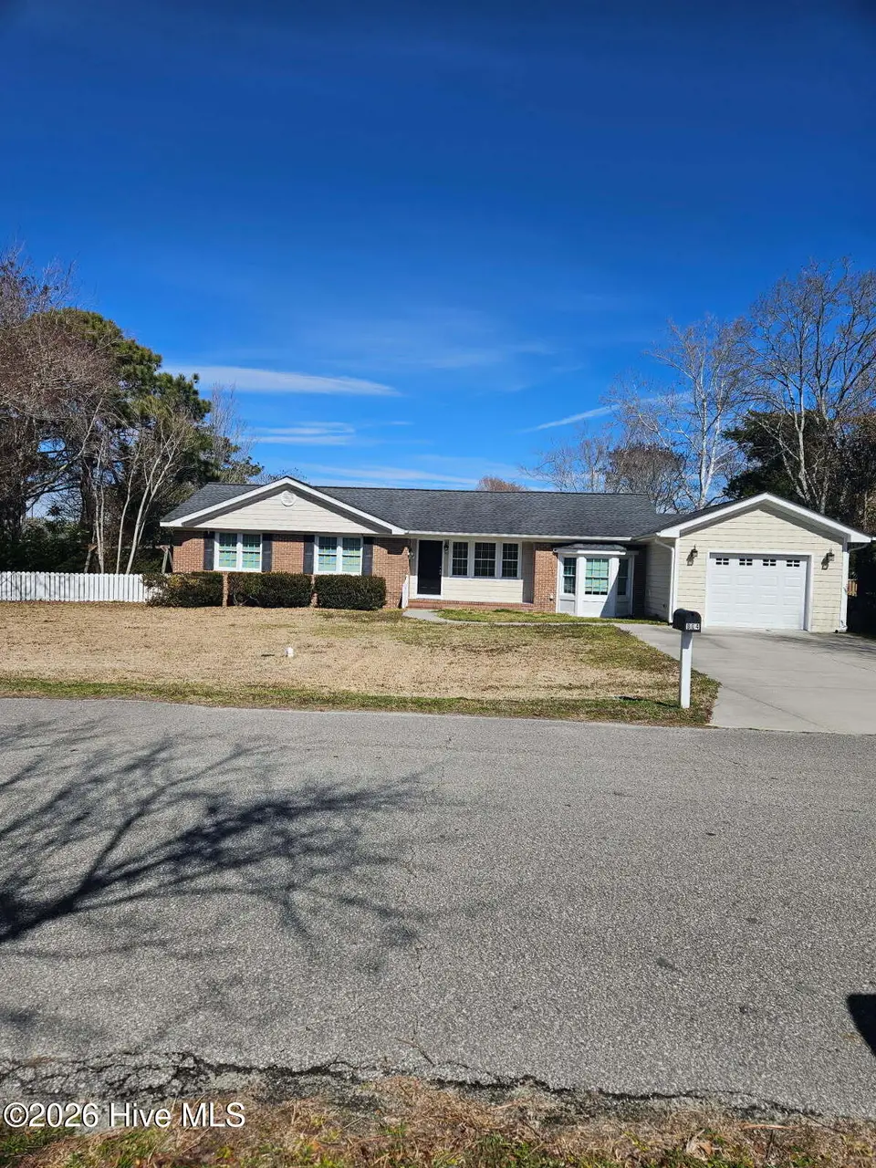 804 Fayetteville Avenue, Carolina Beach, NC 28428 – photo 1 of 38: image000000