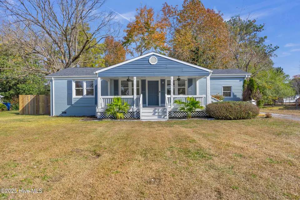704 Vernon Drive, Jacksonville, NC 28540 – photo 1 of 36: dsc06434