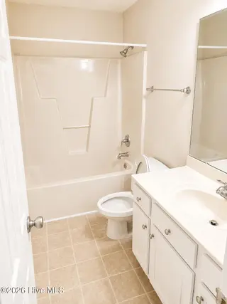 4160 Dudleys Grant Drive F, Winterville, NC 28590 – photo 11: 10
