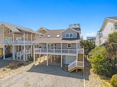 172 E Second St, Ocean Isle Beach