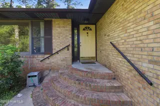 1200 Petite Terre Court, New Bern, NC 28560 – photo 7: 1200 Petite Terre Court