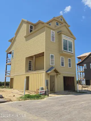 137 Ocean Promenade, Indian Beach, NC 28512 – photo 3: f260a055-f5cb-4d20-a248-7509f561caff
