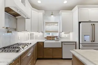 1411 Spot Lane, Carolina Beach, NC 28428 – photo 21: 45-web-or-mls-DSC03937