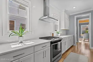 4563 Old Towne Street, Wilmington, NC 28412 – photo 11: 56-web-or-mls-DSC08927