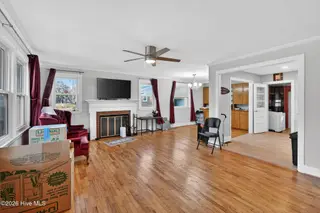 2714 Princess Place Drive, Wilmington, NC 28405 – photo 10: 10_2714_Princess_Pl_Dr_Wilmington_NC_284