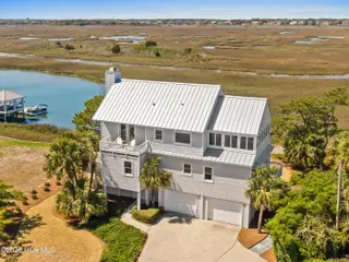 2609 N Lumina Avenue, Wrightsville Beach, NC 28480 – photo 1: 071_2609_north_lumina_avenue-71_590