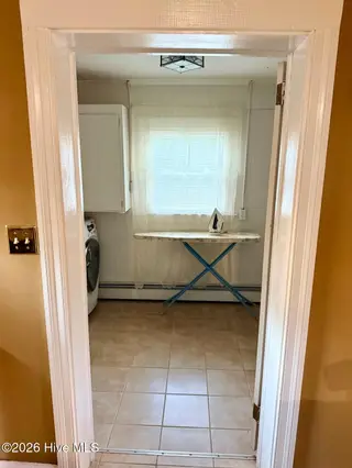 1210 Meadowood Drive, Kinston, NC 28501 – photo 14: Laundry room