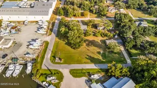 203 2 Pensacola Avenue, Morehead City, NC 28557 – photo 11: 11-web-or-mls-DJI_20250925170503_0852_D