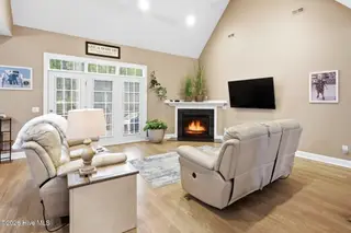 542 Riverwood Drive SE, Bolivia, NC 28422 – photo 19: shniderproductions.com-33