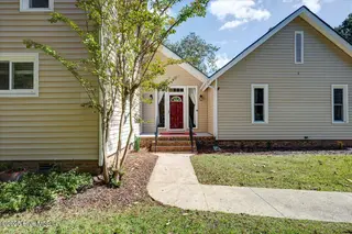 216 Plantation Drive, New Bern, NC 28562 – photo 4: 77-216_plantation_2-25