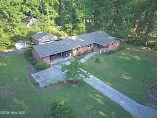 705 N Edgewood Circle, Whiteville, NC 28472 – photo 4: House Left High