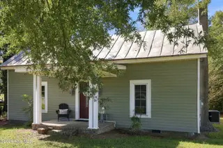 2292 Doc Loftin Road, Ayden, NC 28513 — 1-bedroom home, Ayden, NC, photo 3 of 45: 3-web-or-mls-IMG_0003 (1)