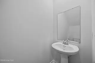 25 E Farley Drive 69, Hampstead, NC 28443 – photo 18: 8_bathroom