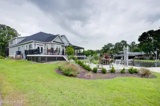 113 Bowline Road, New Bern, NC 28562 – photo 2: 113_Bowline-3