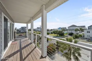 515 N Topsail Drive, Surf City, NC 28445 – photo 12: 5-web-or-mls-05