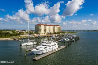 100 Olde Towne Yacht Club Road B19, Beaufort, NC 28516 – photo 6: 20250219163700858855000000-o