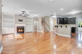 105 Birdsong Court, Aberdeen, NC 28315 – photo 6: 006_trevisuality_105_birdsong_ct-6_792