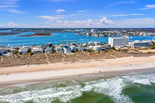 317 S Lumina Avenue, Wrightsville Beach, NC 28480 – photo 4: 317 S Lumina Ave (3)