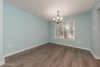353 Potters Hill Road, Richlands, NC 28574 — 3-bedroom home, Richlands, NC, photo 8 of 32: 20DINING