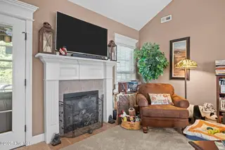402 Meadowlark Drive, Winterville, NC 28590 – photo 16: 12-web-or-mls-BLS_0009