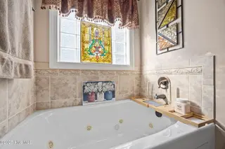 402 Meadowlark Drive, Winterville, NC 28590 – photo 4: 33-web-or-mls-BLS_0072