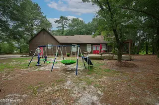 770 Sumner Road, Pink Hill, NC 28572 — 3-bedroom home, Pink Hill, NC, photo 7 of 43: DSC_2526