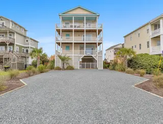 3713 Island Drive, North Topsail Beach, NC 28460 – photo 11: Front of home