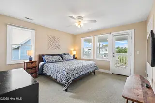 1617 Mackerel Lane Apt B, Carolina Beach, NC 28428 – photo 18: IMG_3337