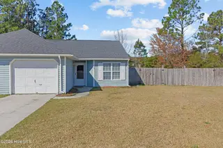120 Jenny Lane, Havelock, NC 28532 — 2-bedroom townhome in Village Park, Havelock, NC, photo 1 of 25: 1_img_9017